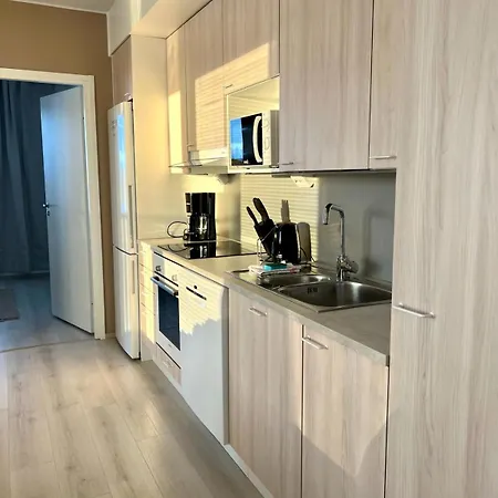 Kotimaailma Tervapaeaesky I Apartamento *